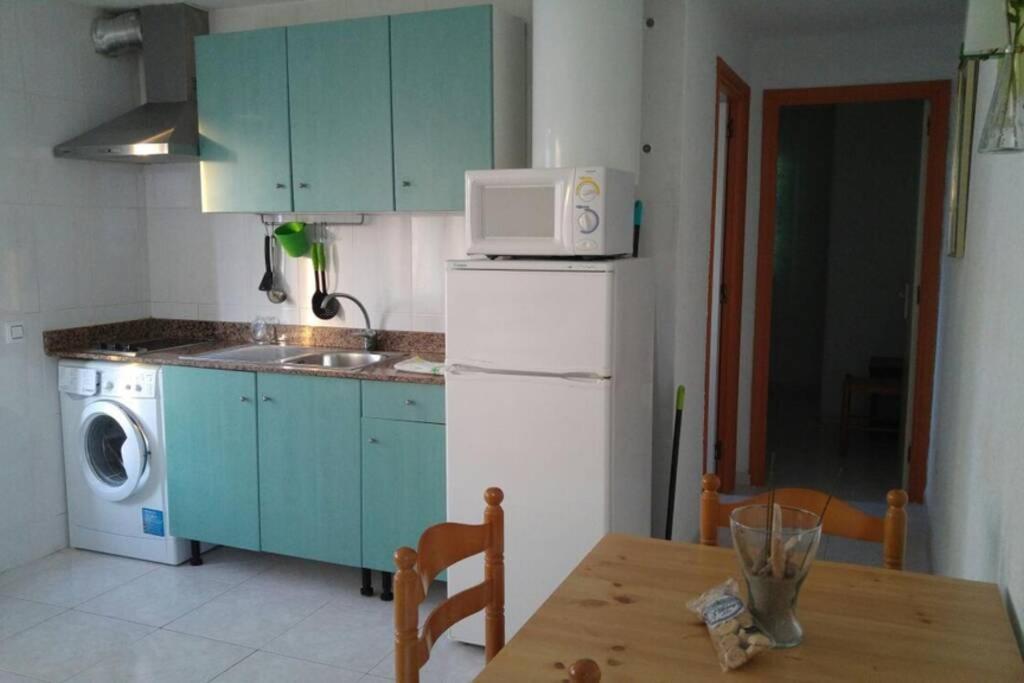 Tranquilo Apartamento Con Preciosa Cala En La Puerta ซิวตาเดญา ภายนอก รูปภาพ